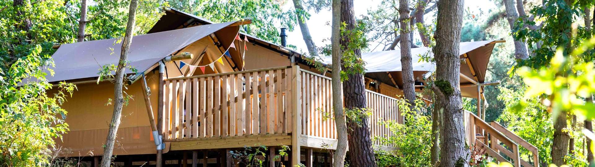 UNSERE GLAMPING-UNTERKÜNFTE ANSEHEN